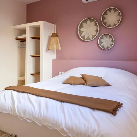 Red House Apartment Al-ʿUla Room photo