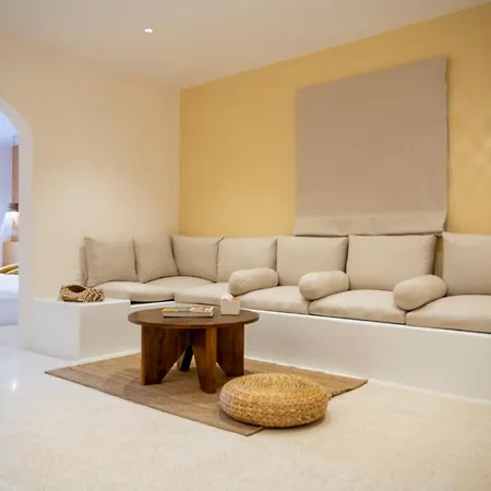 Red House Apartment Al-ʿUla Room photo