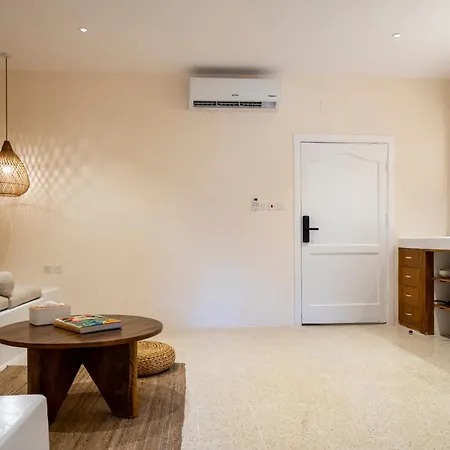 Red House Apartment Al-ʿUla Exterior photo